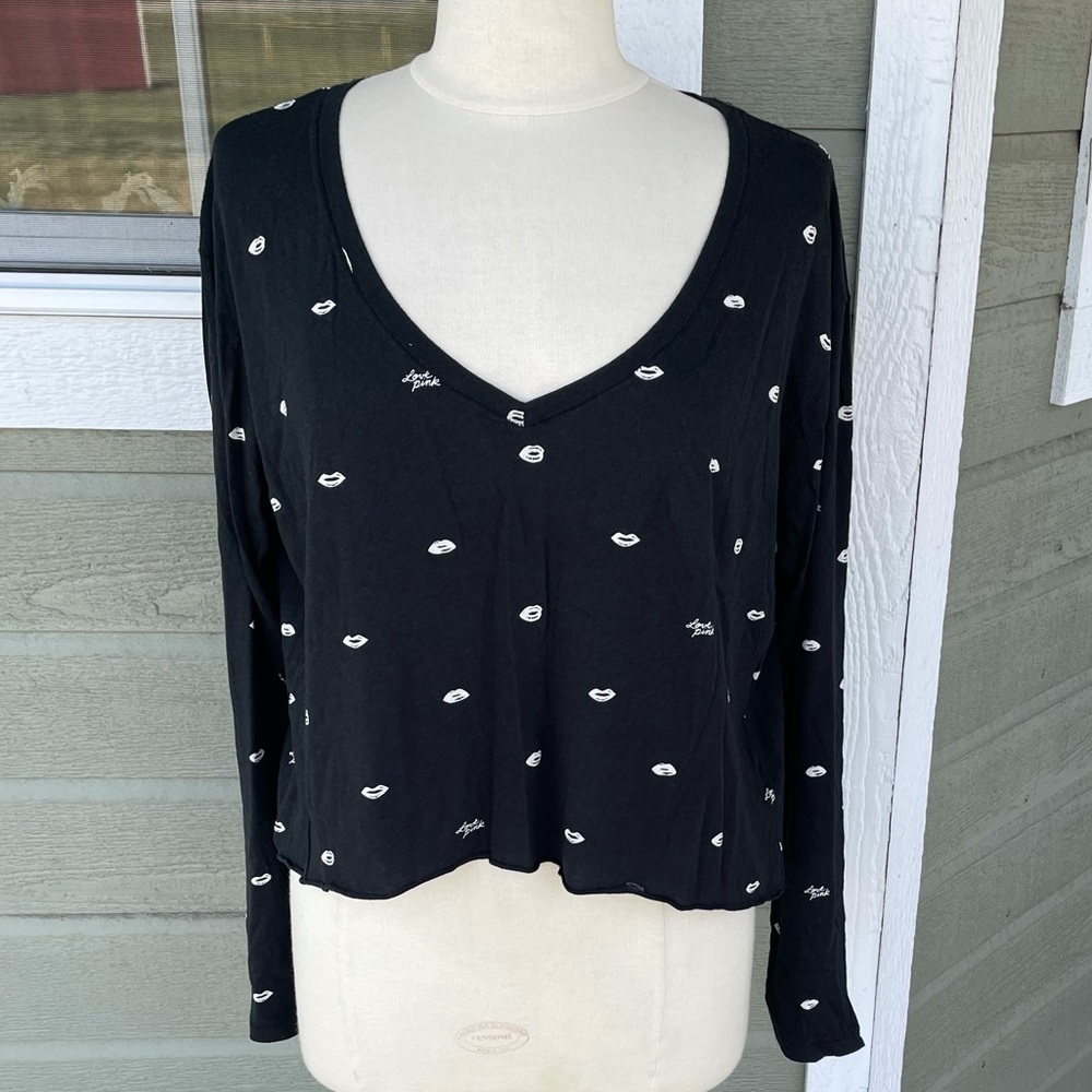 PINK Victoria Secret v-neck long sleeve